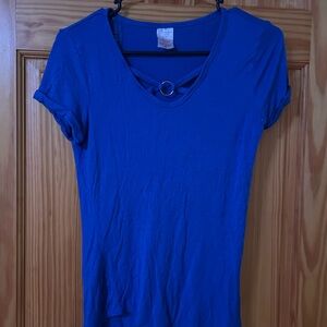 No Boundaries Blue V-Neck Short Sleeve Top with Ring Detail
